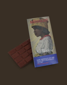 Czeklada 63% z solą i ziarnami, wyjątkowy smak czekoladek chocolissimo.pl Czeklada 63% z solą i ziarnami, wyjątkowy smak czekoladek chocolissimo.pl