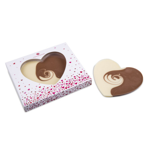 czekolada w kształcie serca na upominek