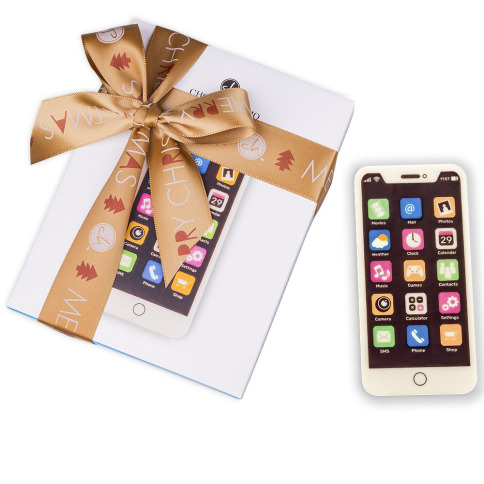 smartphone z czekolady na świąteczny prezent