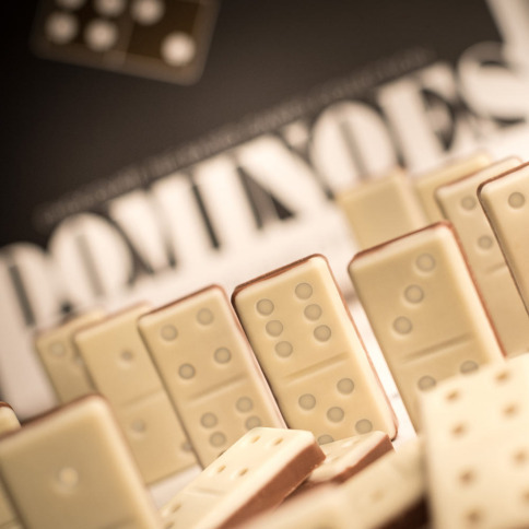domino z czekolady