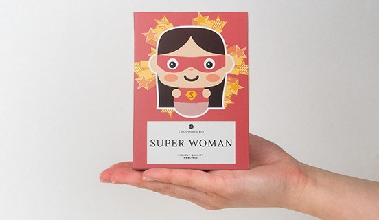 ozdobne pudeleczko pralin dla super kobiety