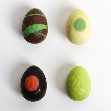 Czekoladowe pralinki w kształcie pisanek