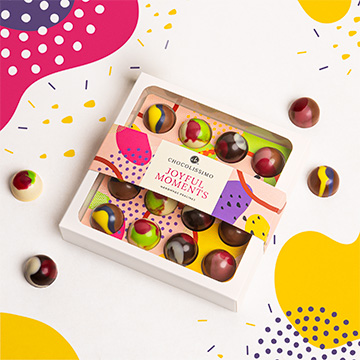 16 czekoladowych pralinek o świeżych smakach