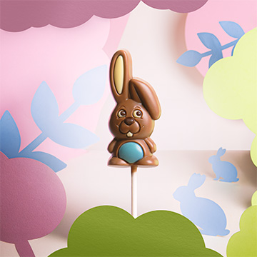 niebieski zajączek czekoladowy na Wielkanoc