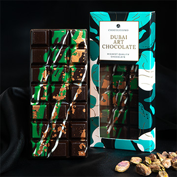 Pistacjowe nadzienie w czekoladzie dubajskiej deserowej