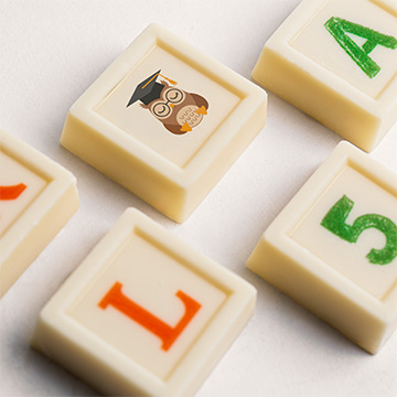 czekoladki w personalizowanym prezencie dla nauczycielki