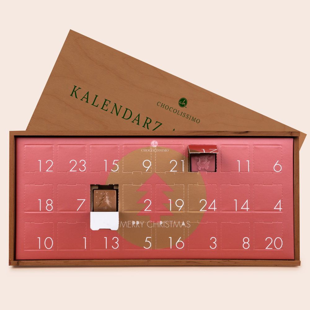 Kalendarz adwentowy w drewnianej skrzyneczce z grawerem