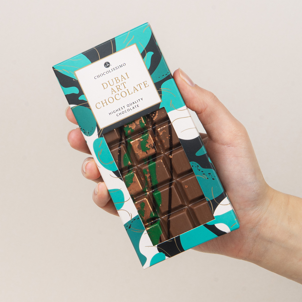 Dubajska czekolada mleczna z pistacjami