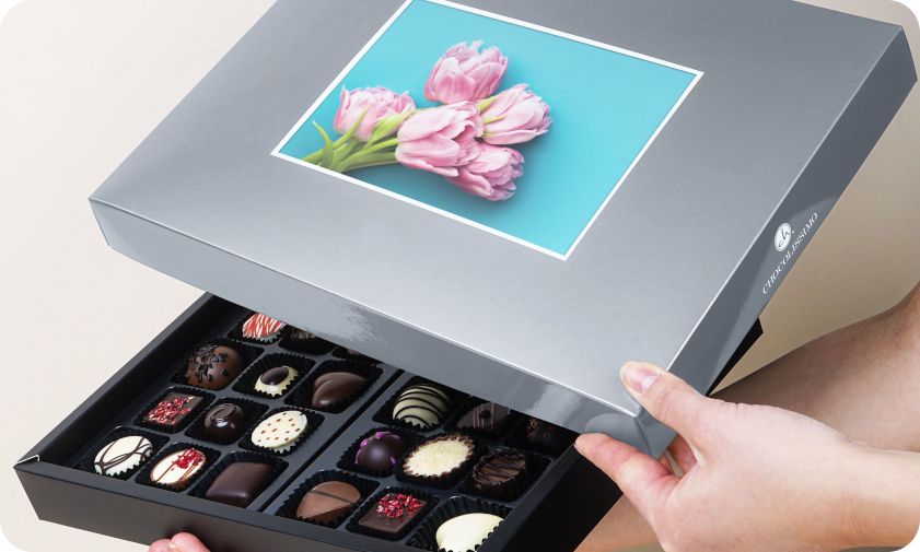 Uniwersalny prezent dla babci i dziadka – słodkie upominki, które wywołają uśmiech