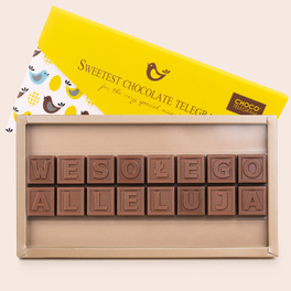 Słodka wiadomość z czekolady w stylowym opakowaniu z okazji Wielkanocy
